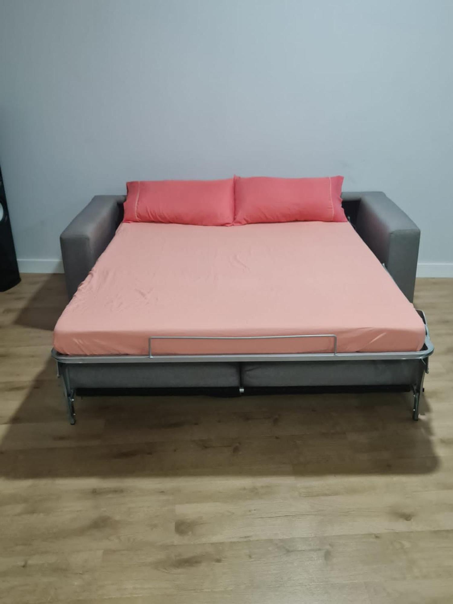 アラウリン・デ・ラ・トレApartamento Loft Acogedorアパートメント エクステリア 写真