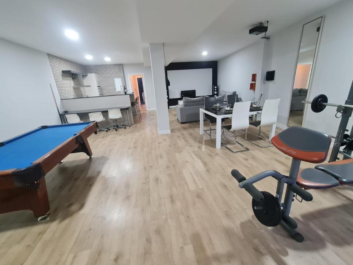 アラウリン・デ・ラ・トレApartamento Loft Acogedorアパートメント エクステリア 写真
